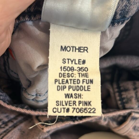 NEW Snacks by Mother The Pleated Fun Dip Puddle jeans in Silver Pink, 29 - Picture 10 of 13